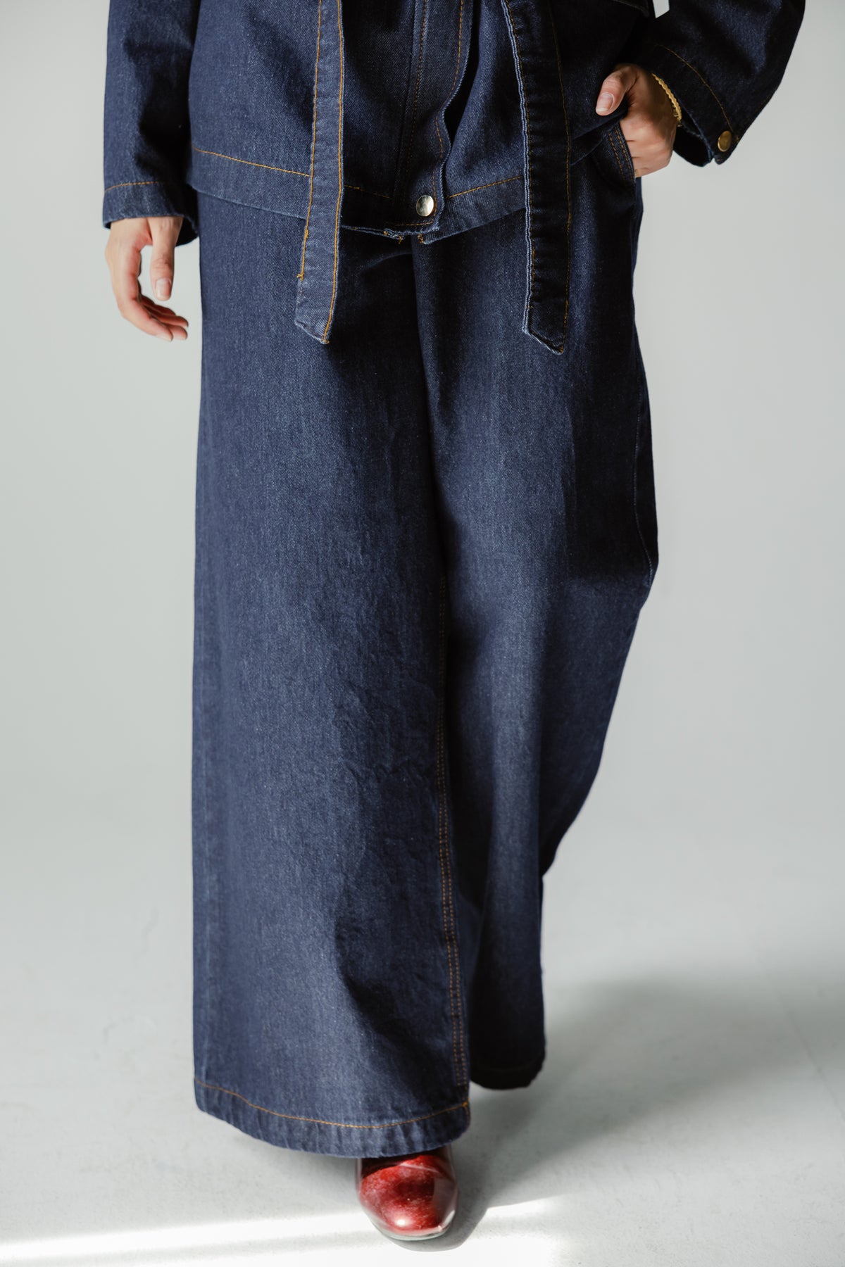 The Indigo Utility Set