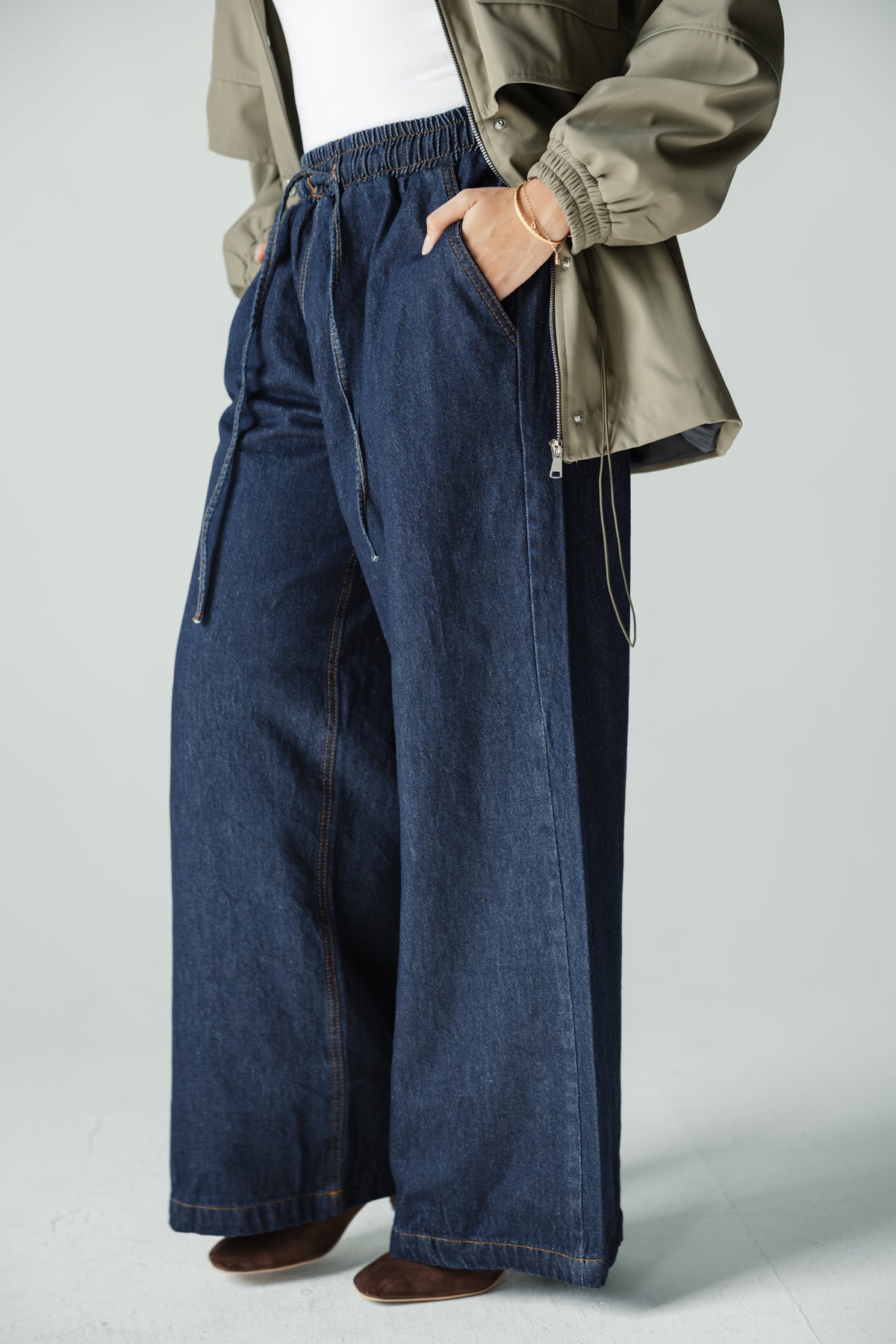 The Field Jacket in Olive Mist