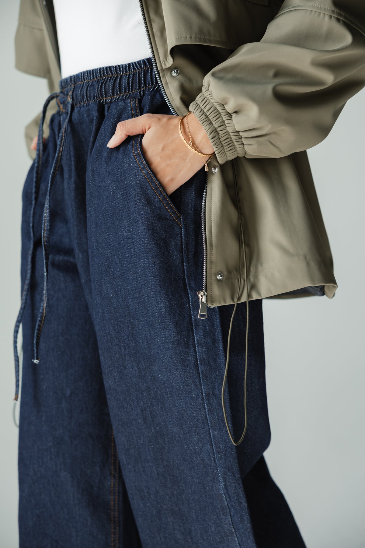 The Field Jacket in Olive Mist