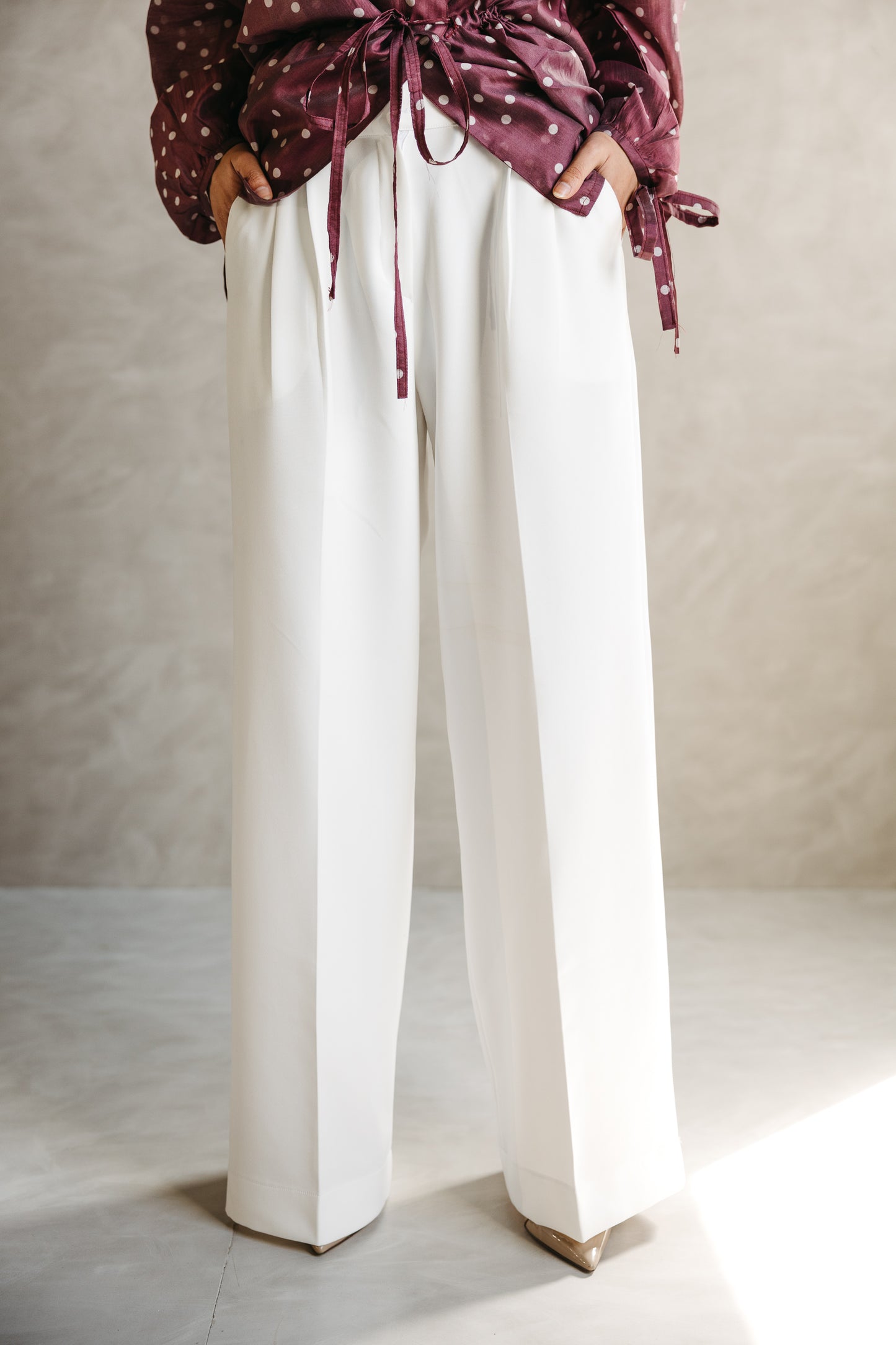 The Mono Wide-Leg Pants in Ivory