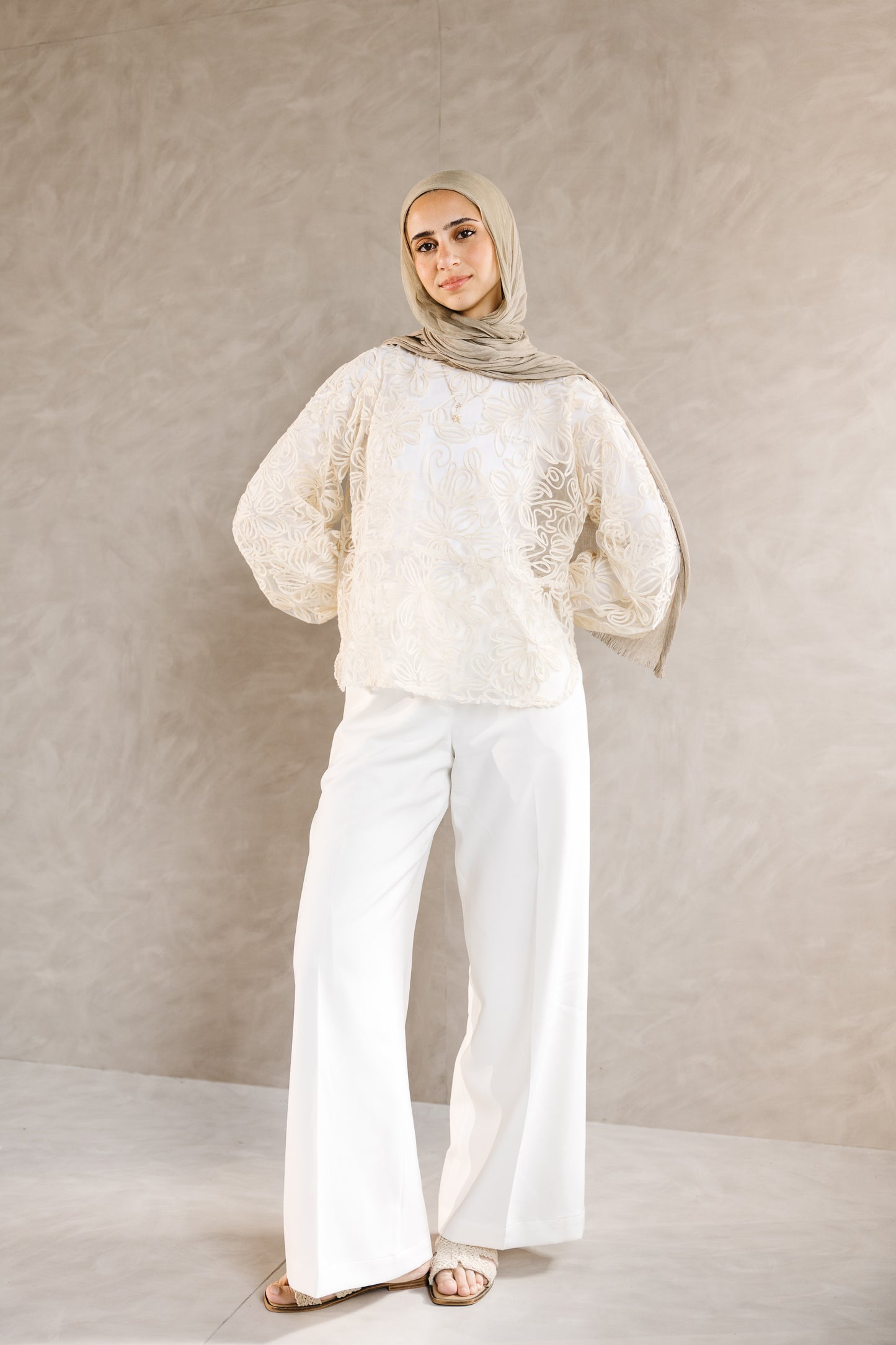 The Mono Wide-Leg Pants in Ivory