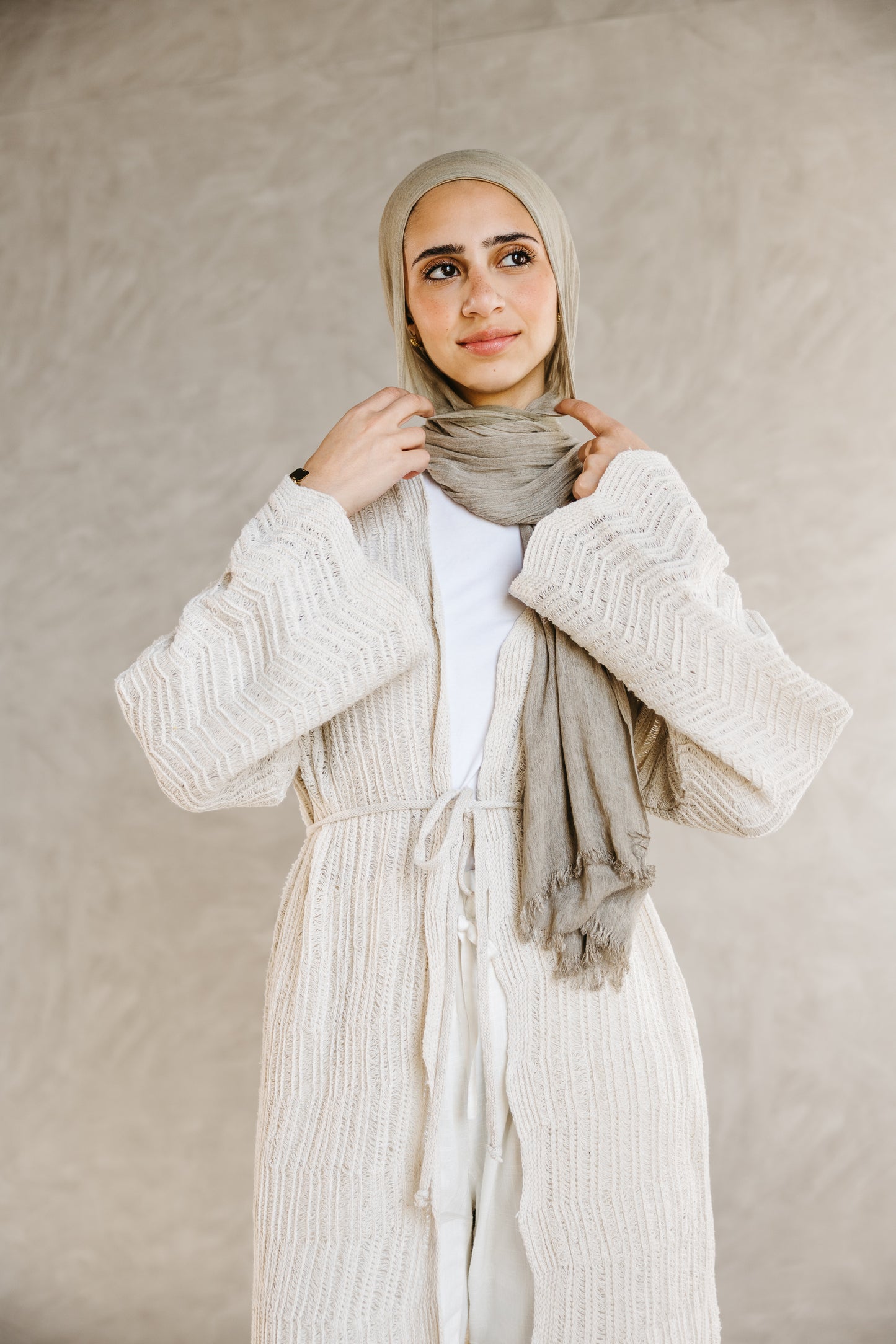 KnotWave Cardigan in Oat