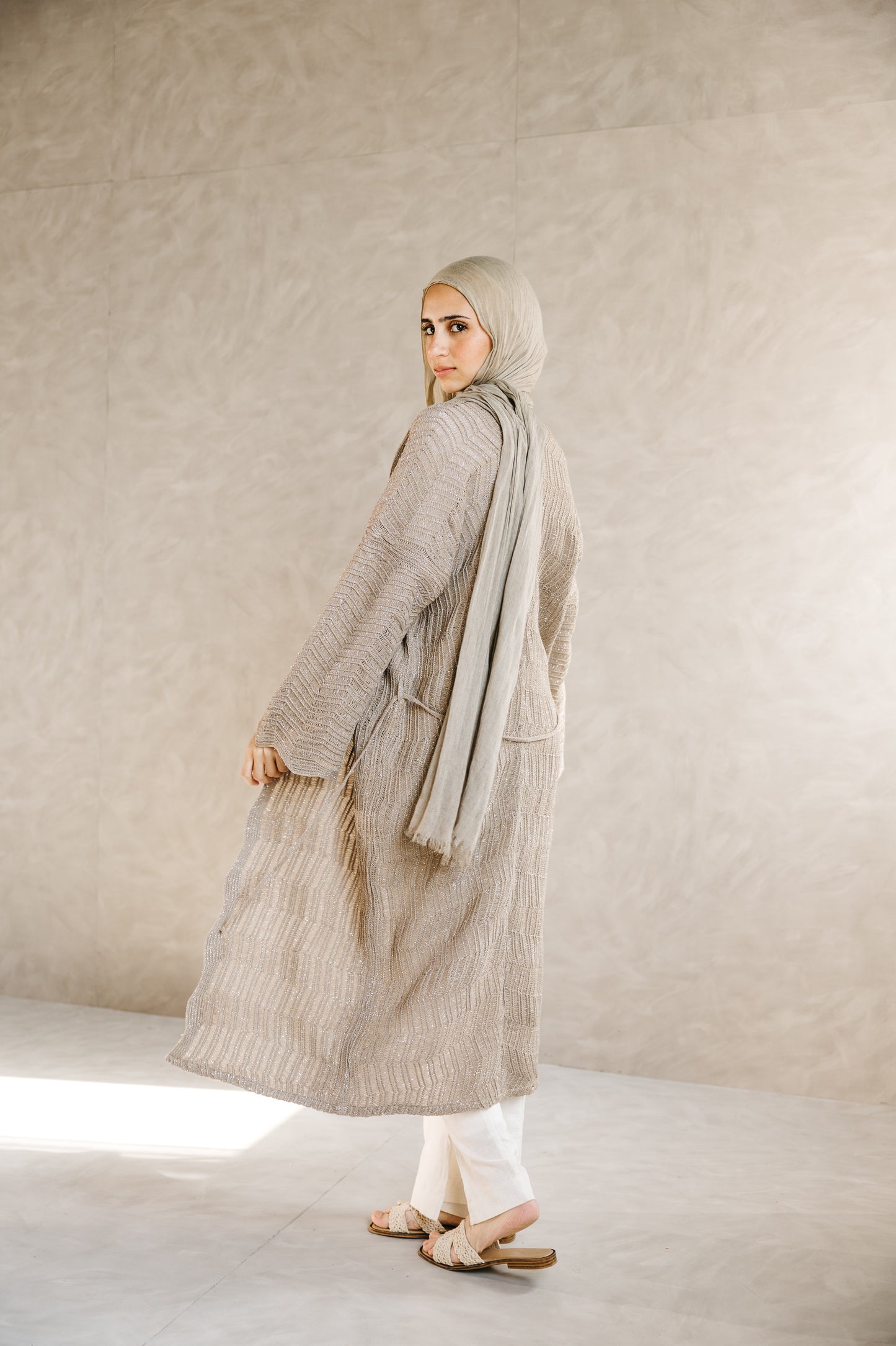 KnotWave Cardigan in Shimmer Tan