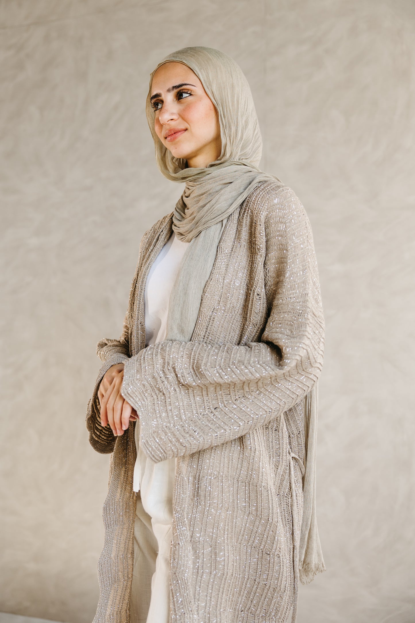 KnotWave Cardigan in Shimmer Tan