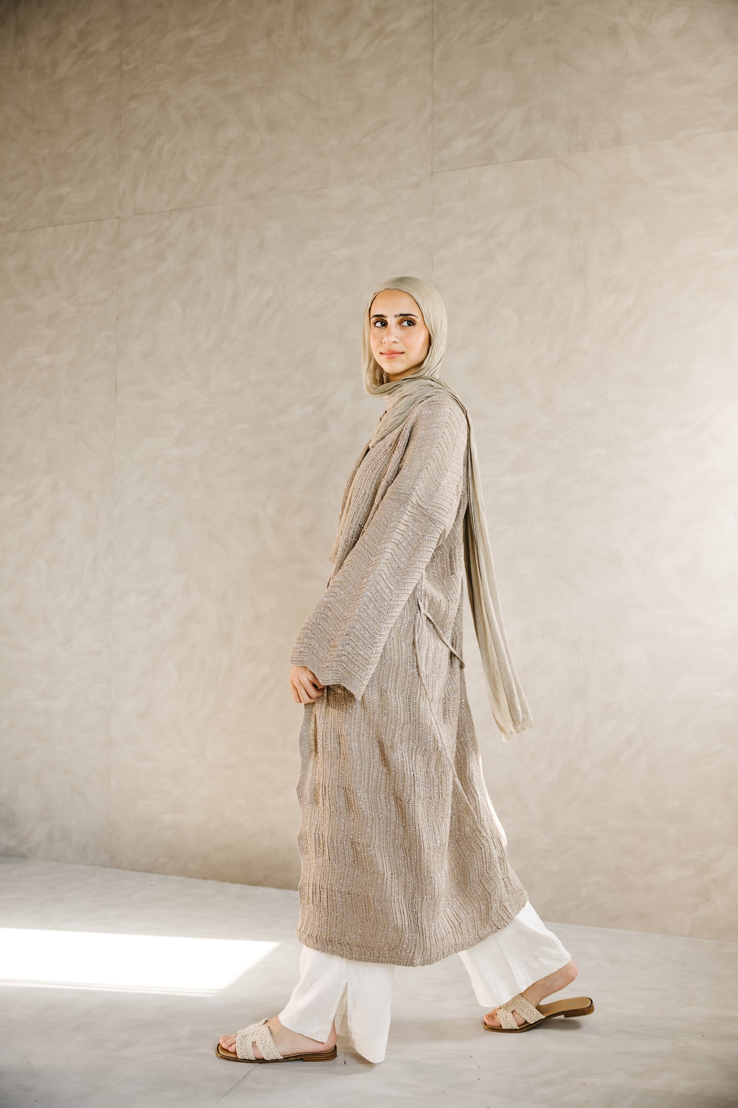 KnotWave Cardigan in Shimmer Tan