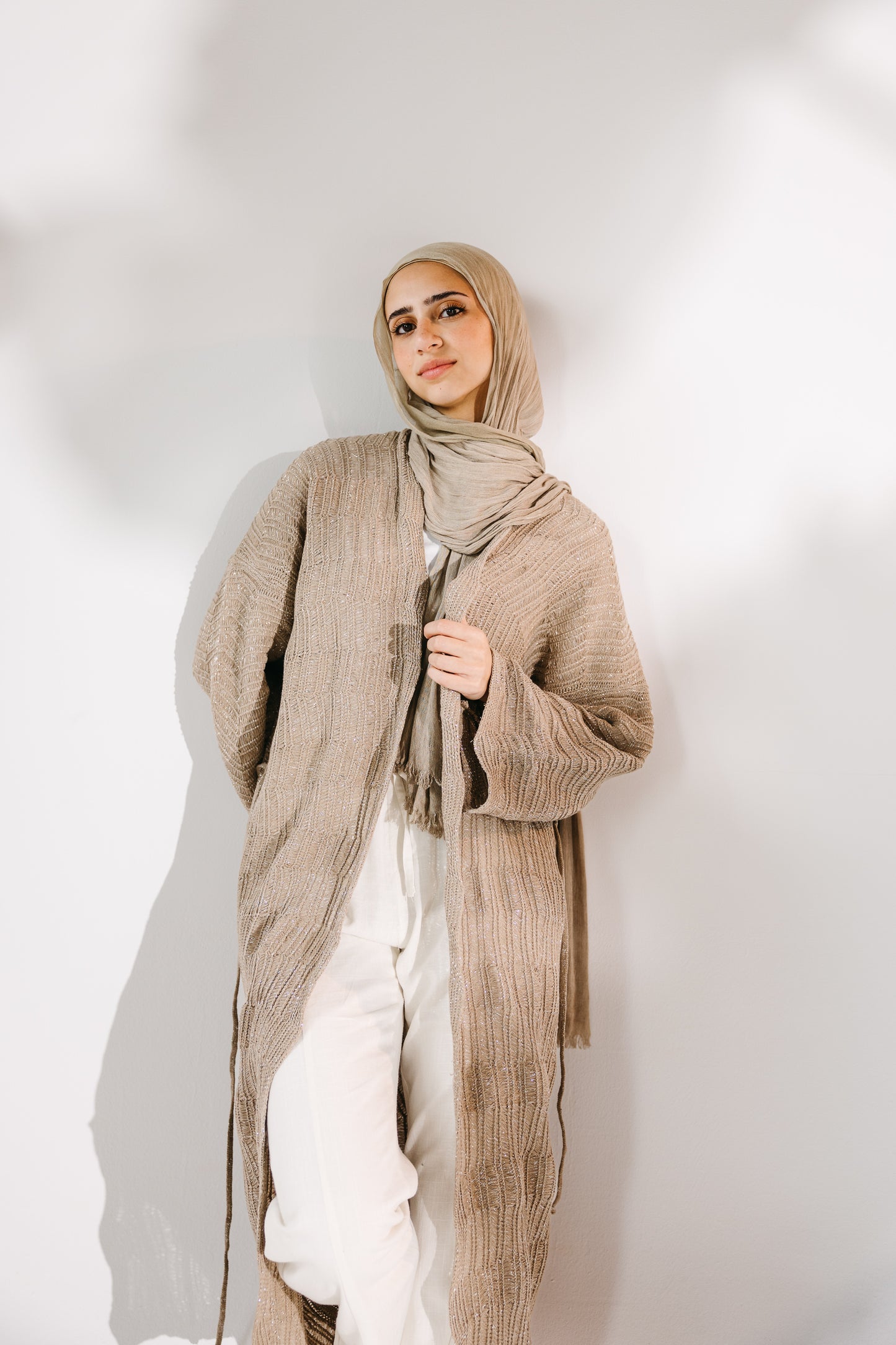 KnotWave Cardigan in Shimmer Tan