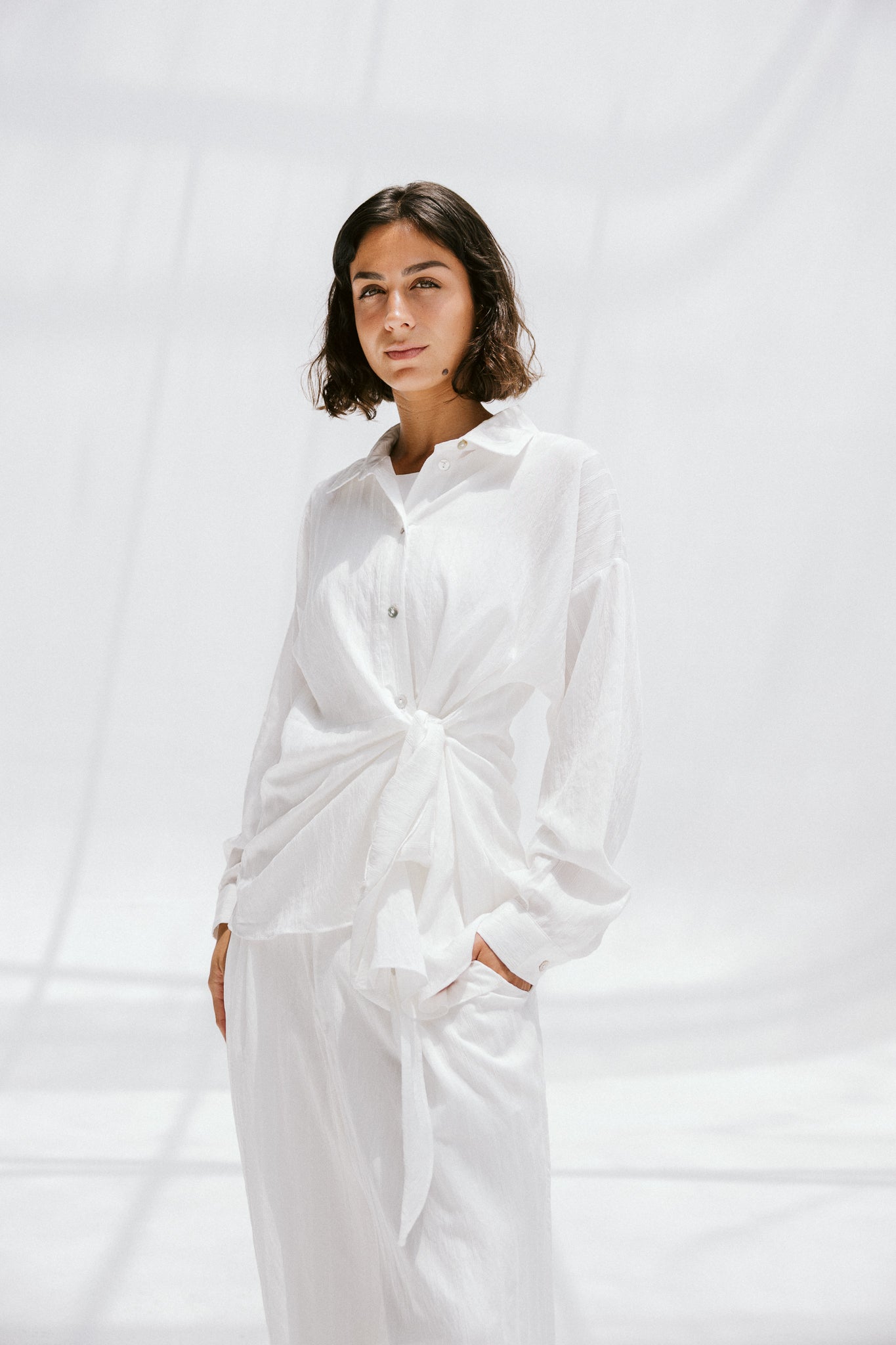 Retreat Set In White