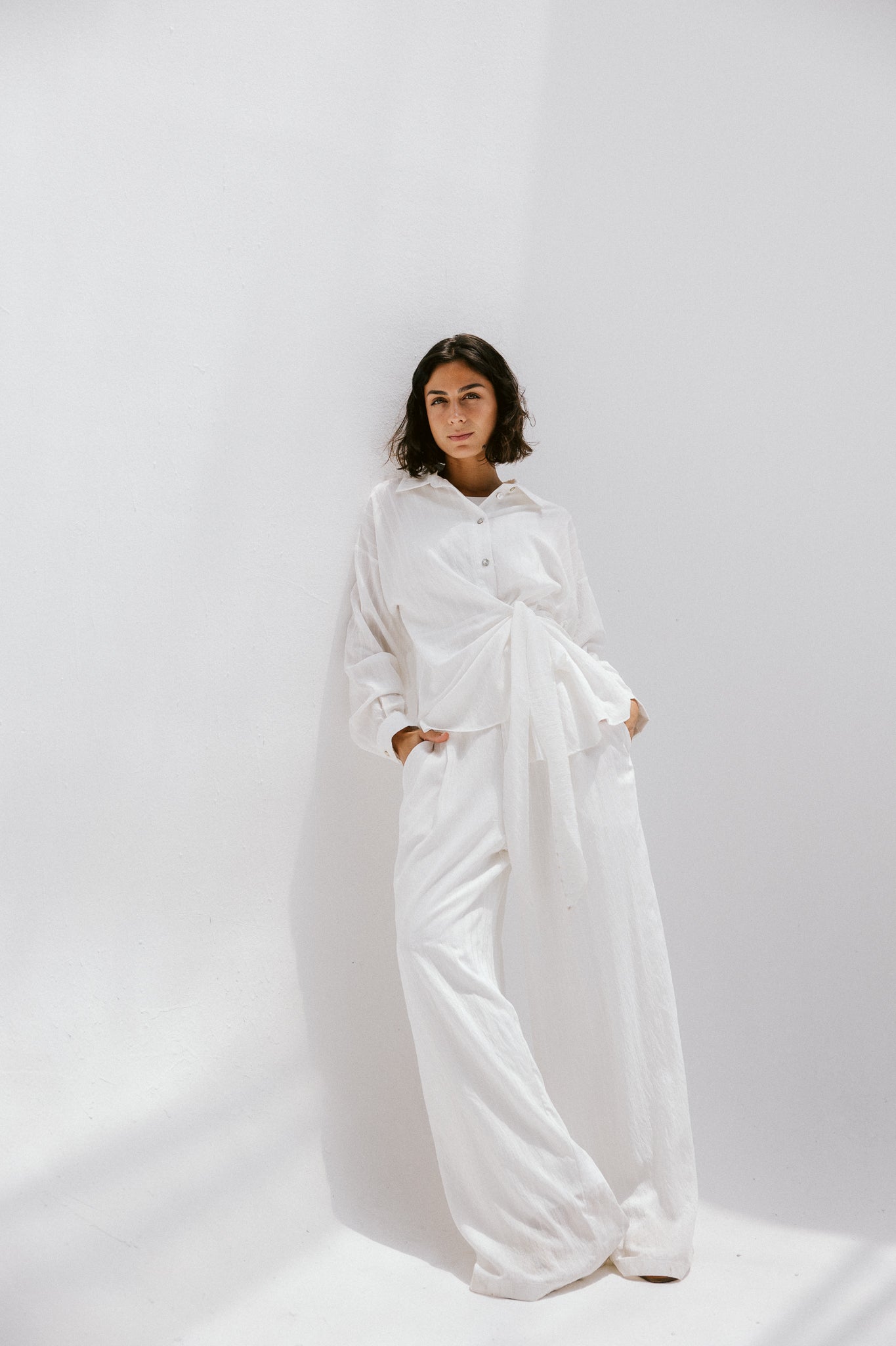 Retreat Set In White