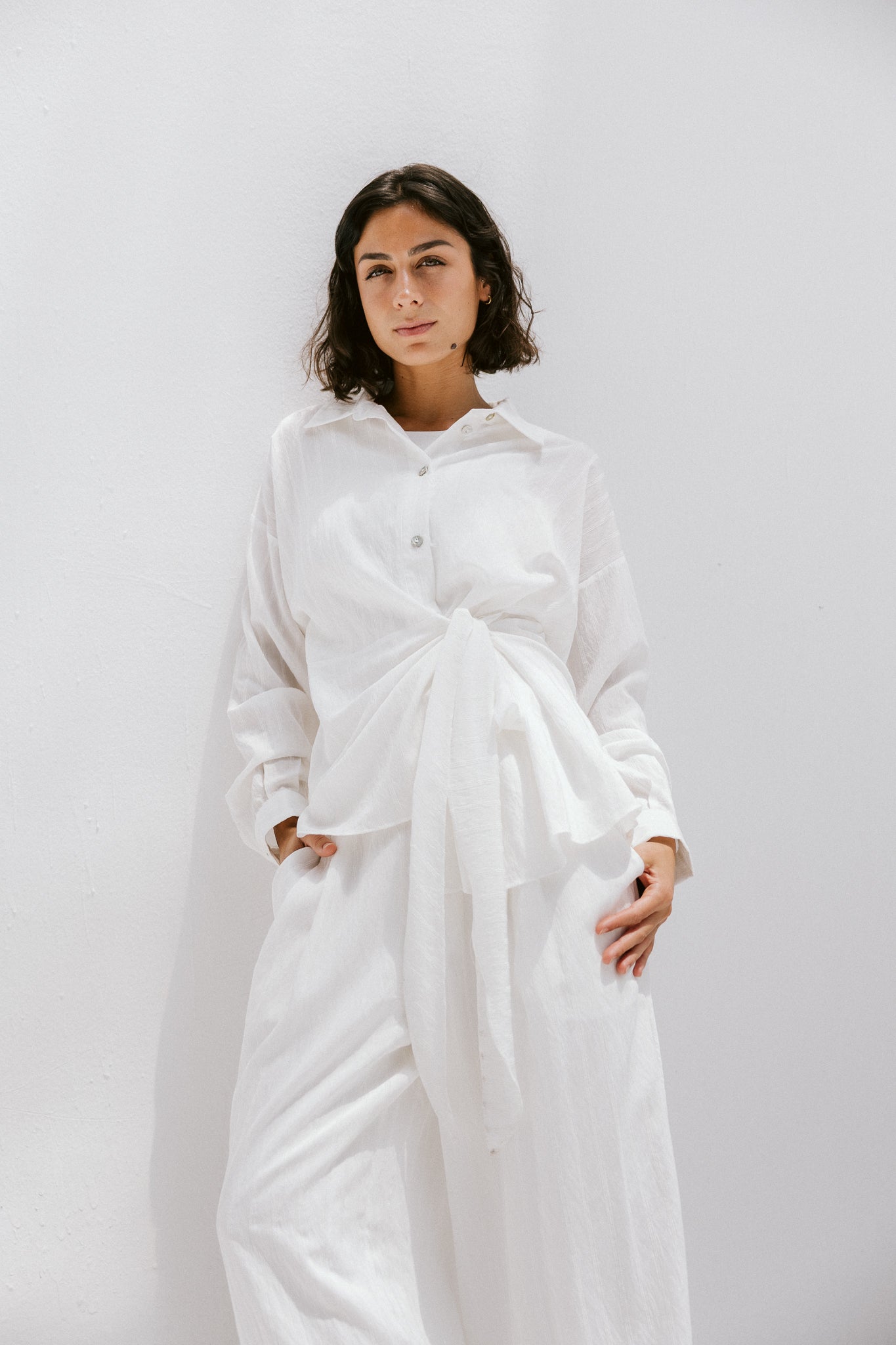 Retreat Set In White