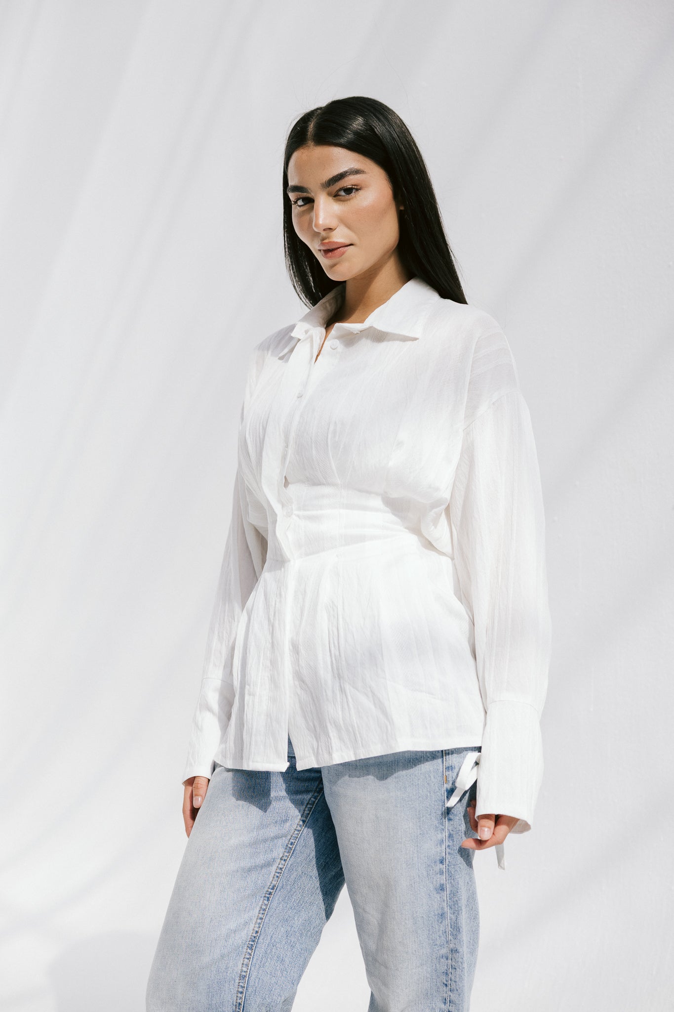 The Hourglass blouse in White
