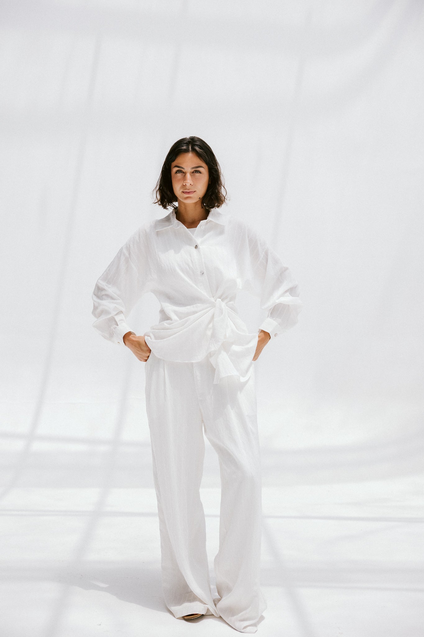Retreat Set In White