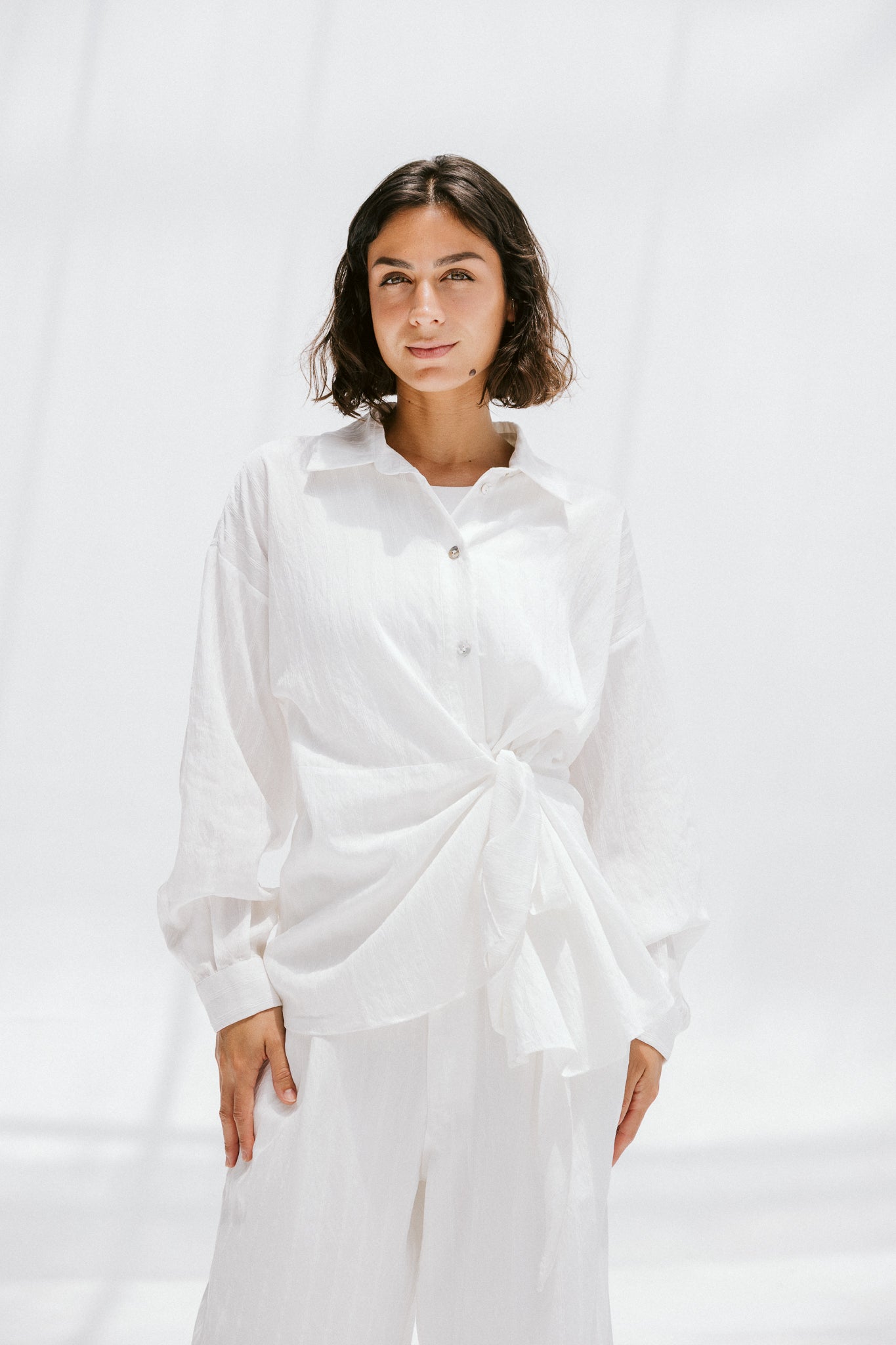 Retreat Set In White