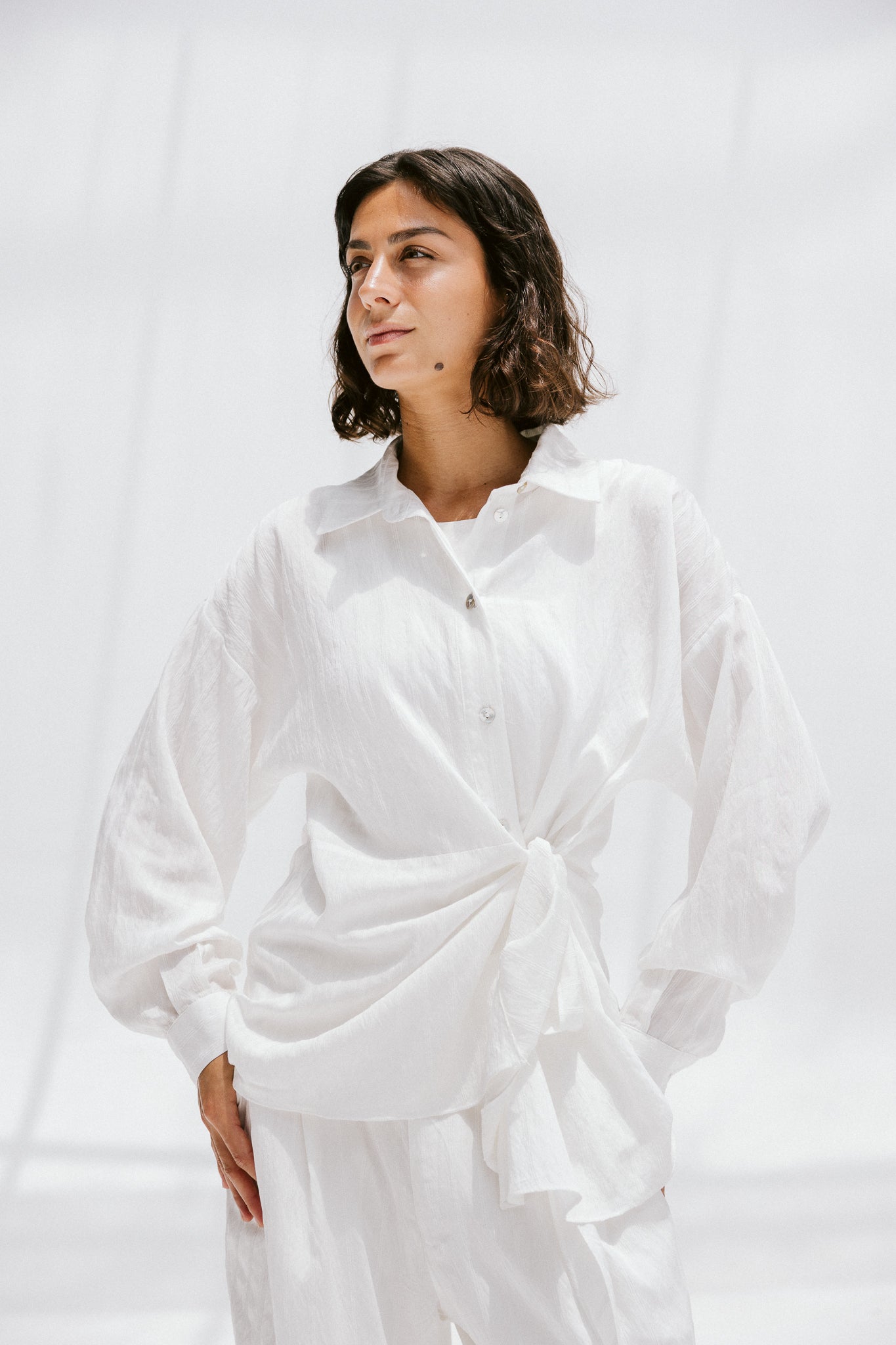 Retreat Set In White