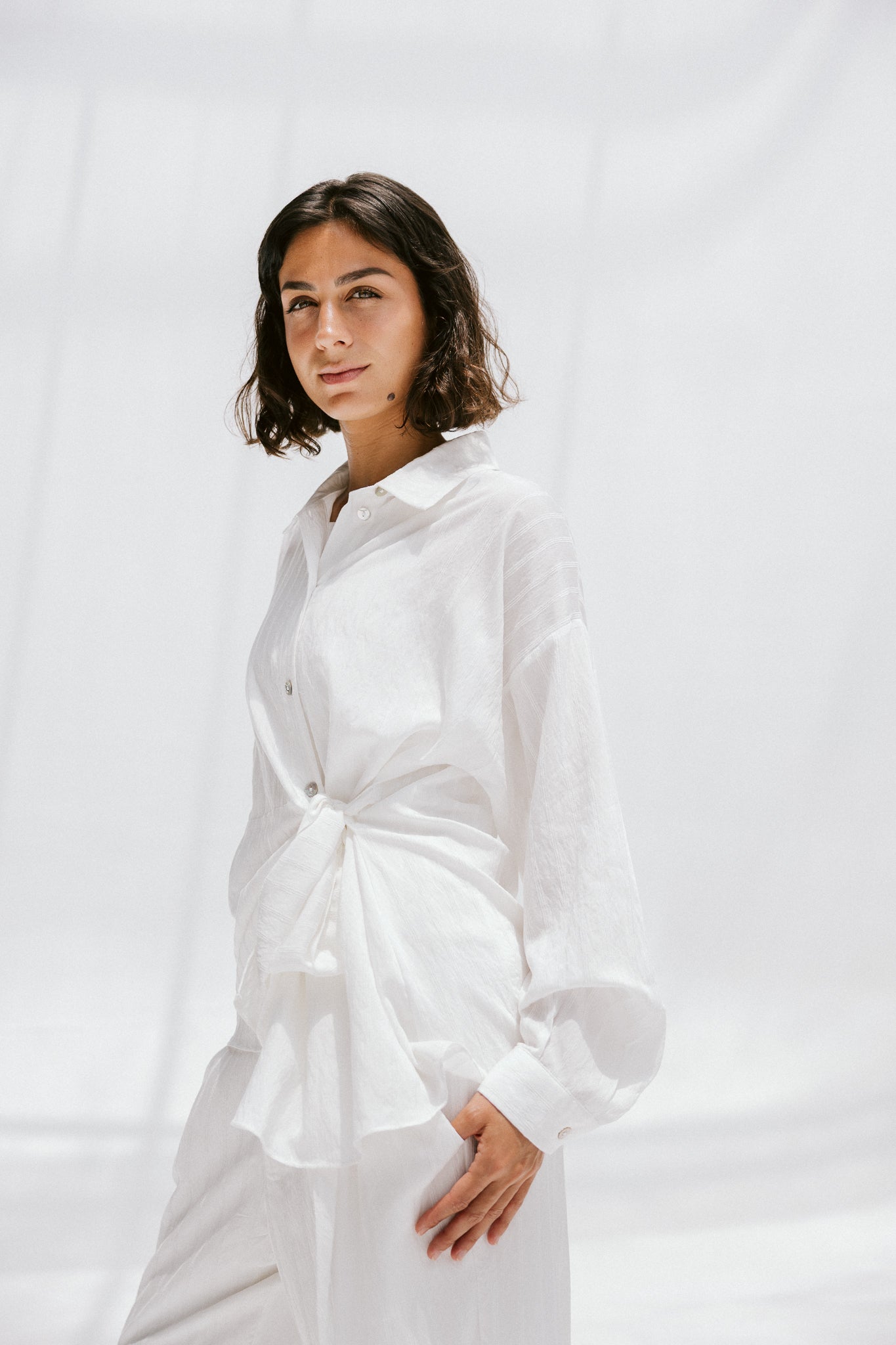 Retreat Set In White