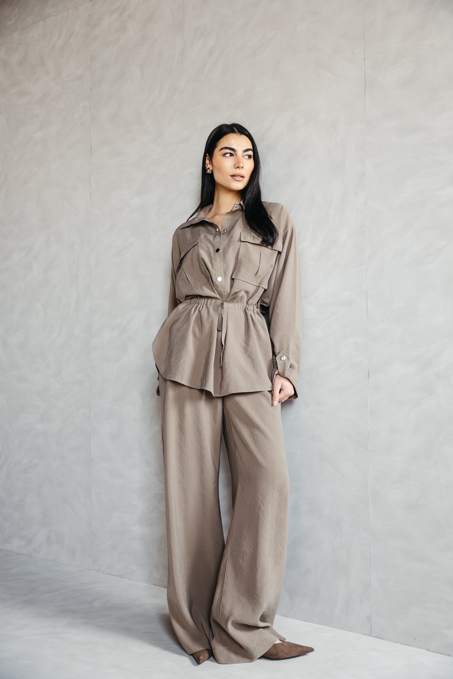 The Signature set in Olive Beige