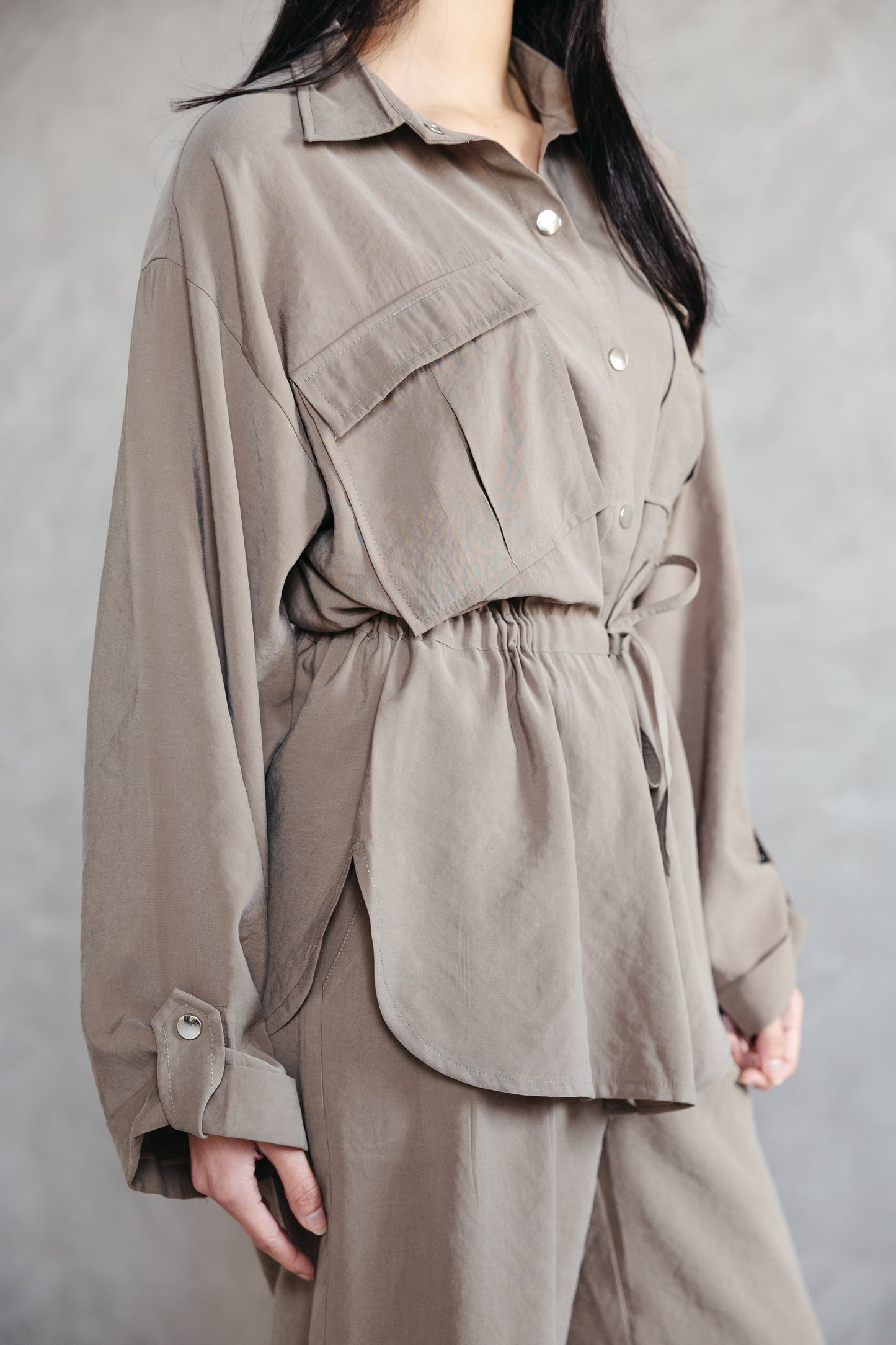 The Signature set in Olive Beige
