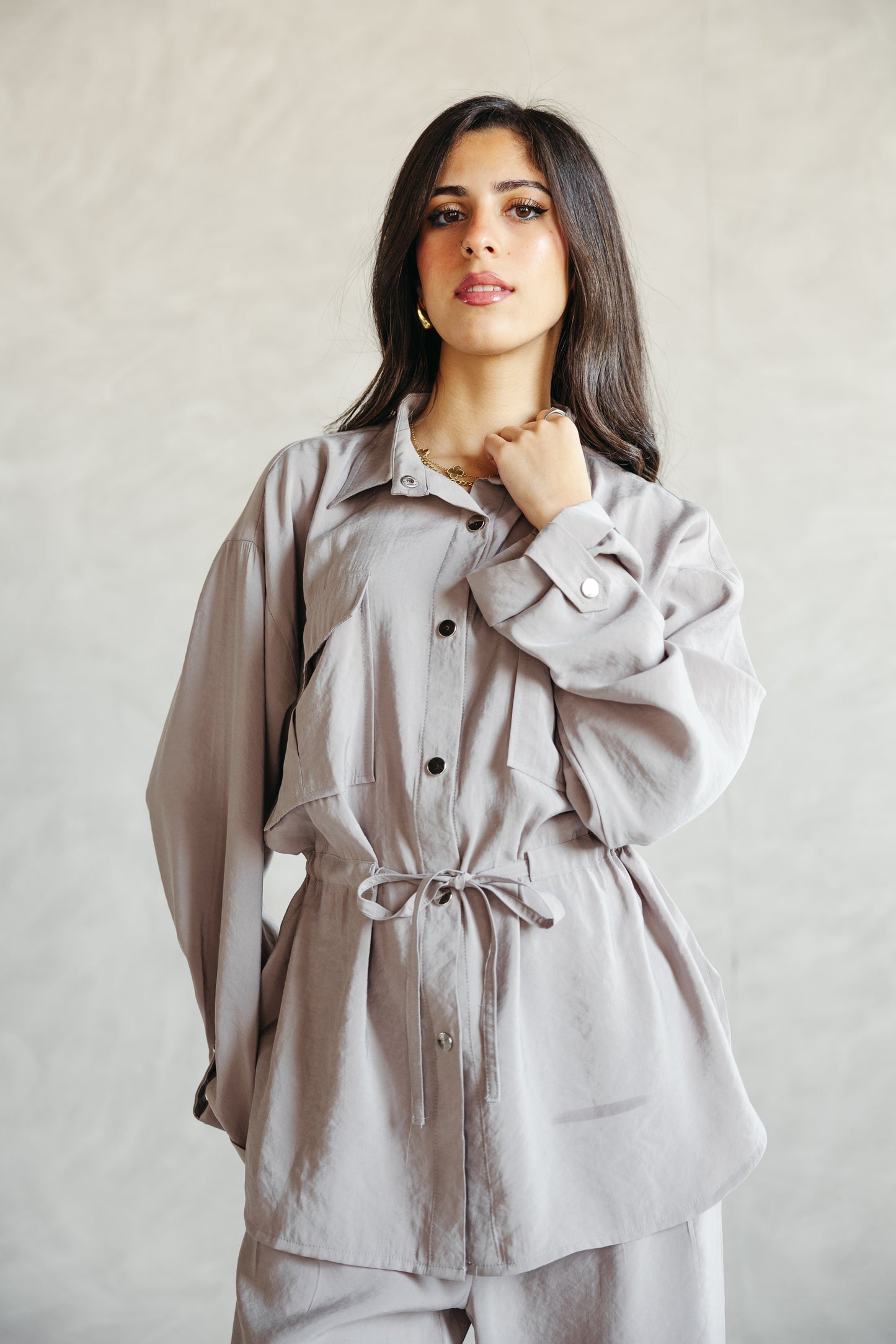 The Signature set in Petal Gray
