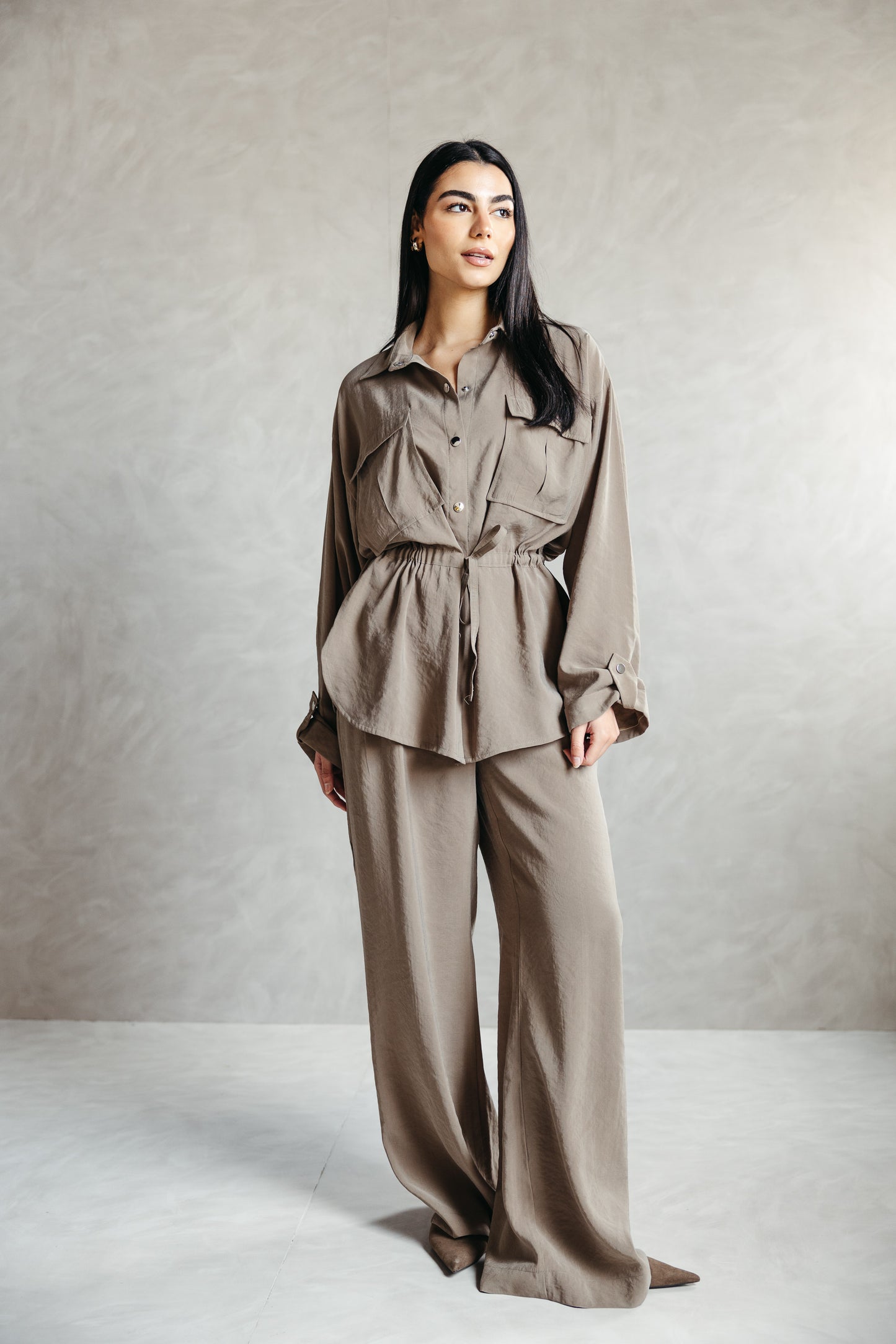 The Signature set in Olive Beige