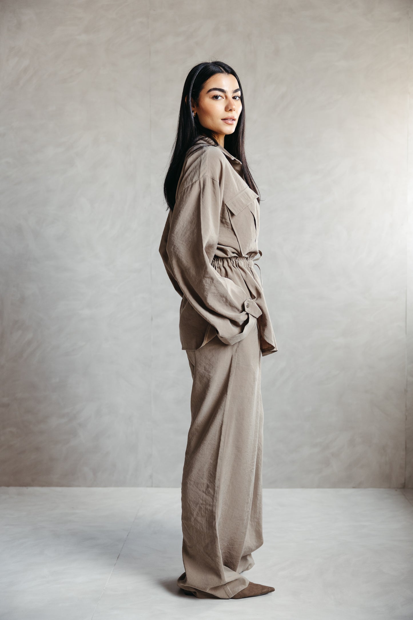 The Signature set in Olive Beige