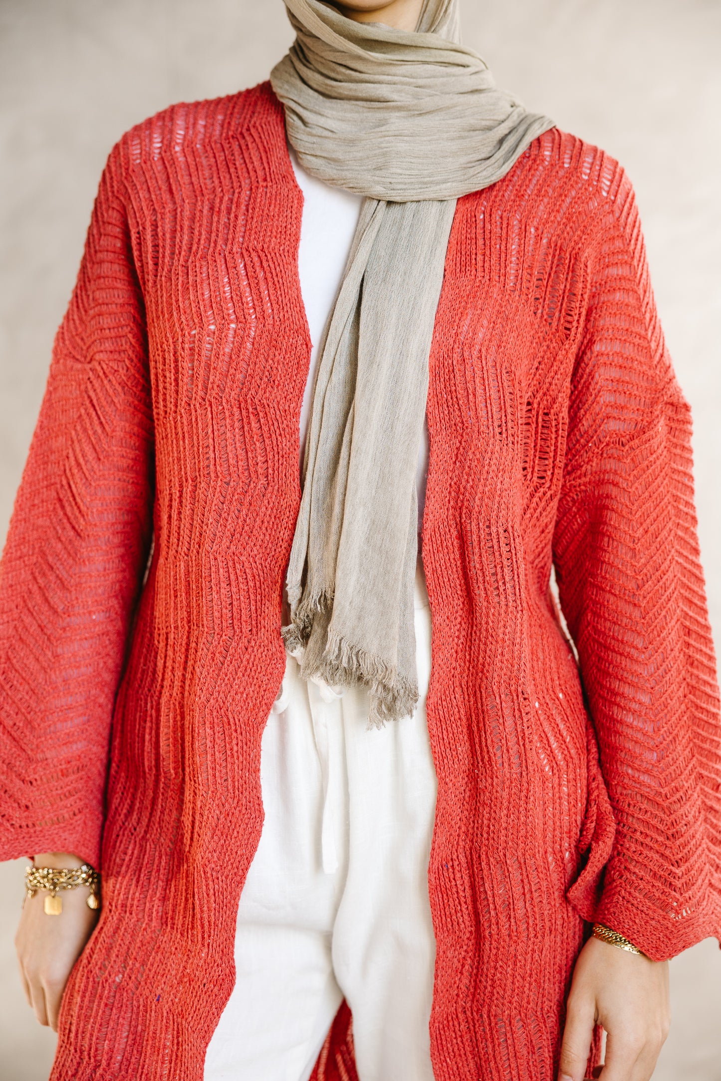 KnotWave Cardigan in Pale Red