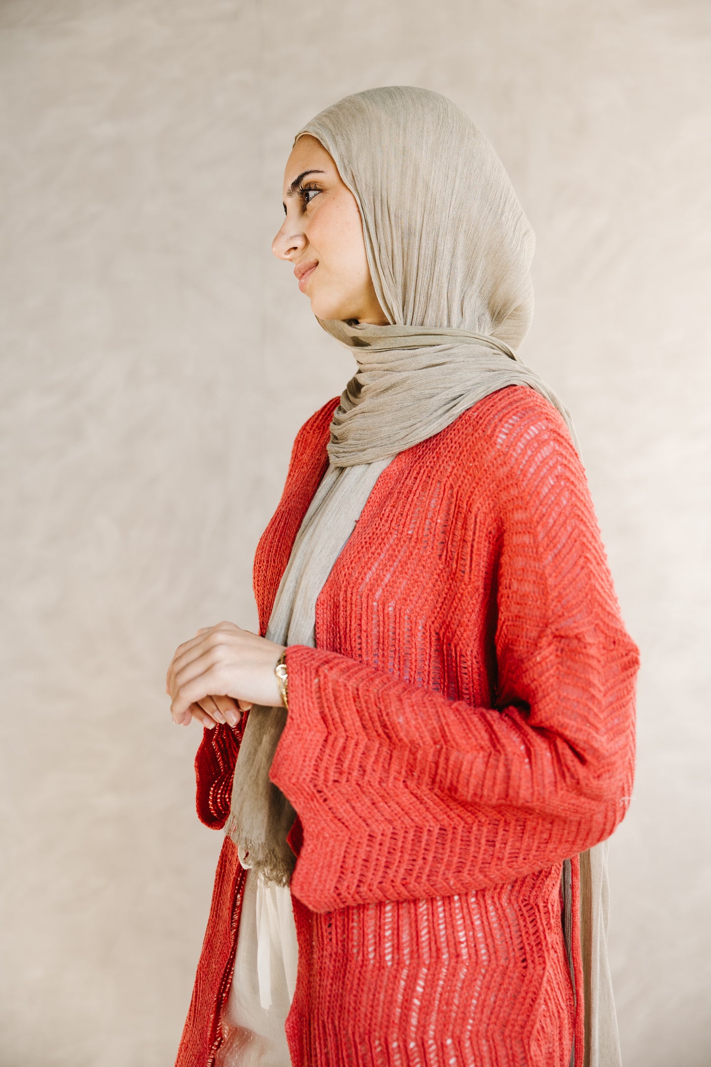 KnotWave Cardigan in Pale Red