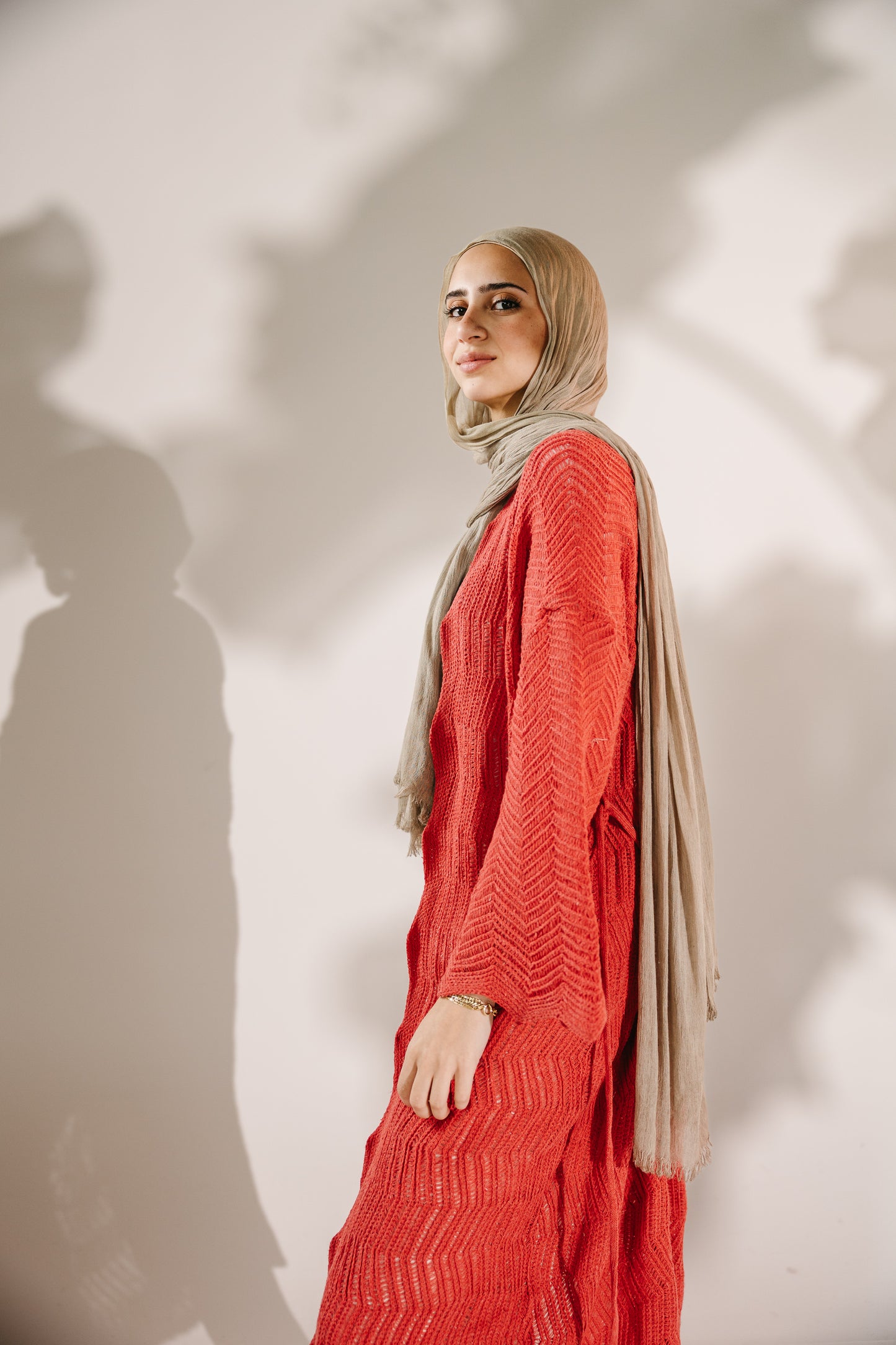 KnotWave Cardigan in Pale Red