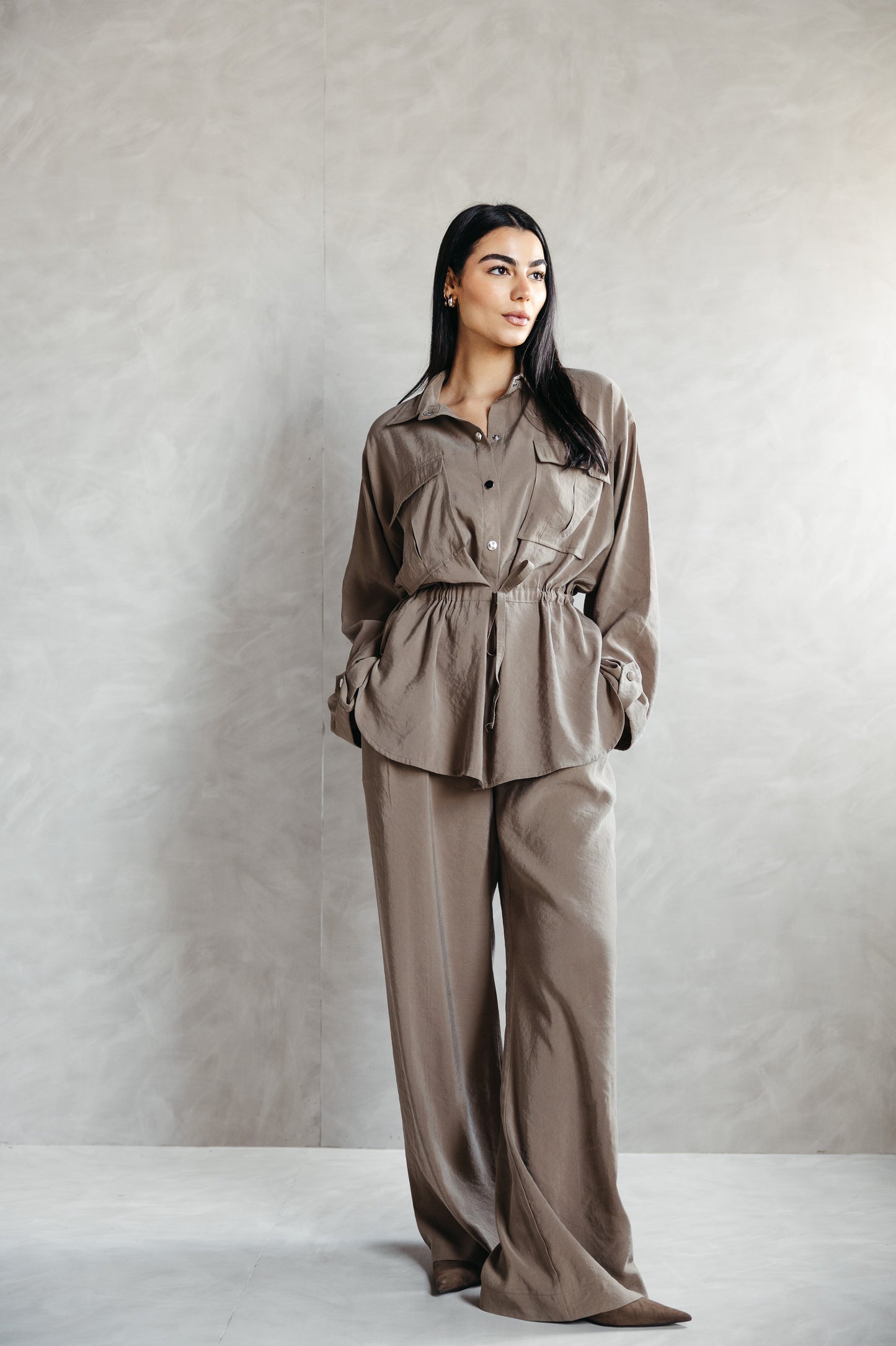 The Signature set in Olive Beige
