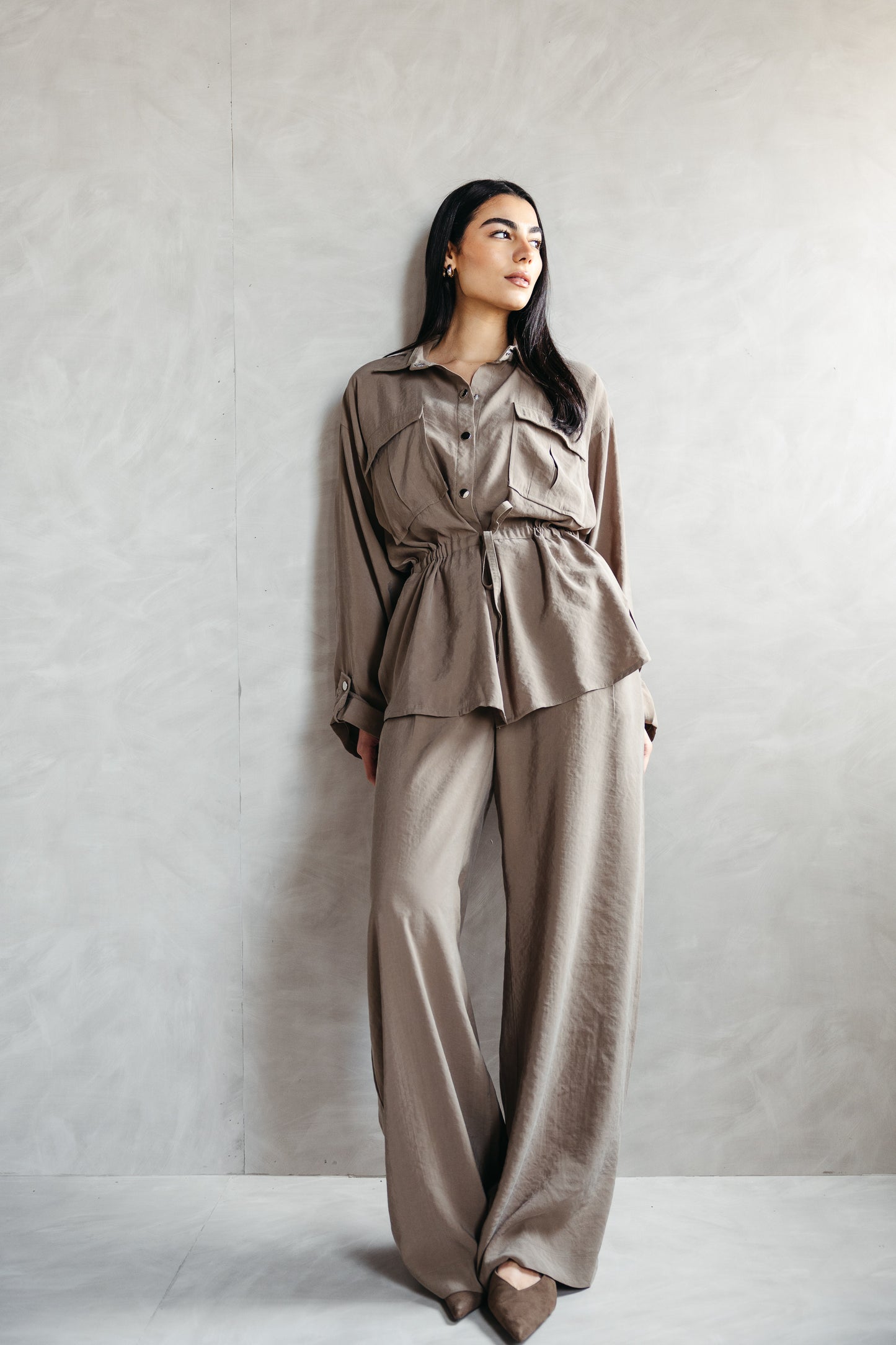 The Signature set in Olive Beige