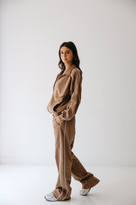 The Line set in Tan