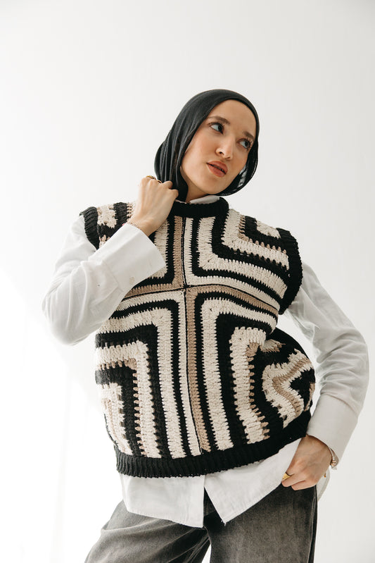 The Artisan Vest in Black